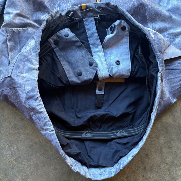 Vintage y2k QUIKSILVER snowboarding Jacket - Picture 6 of 8